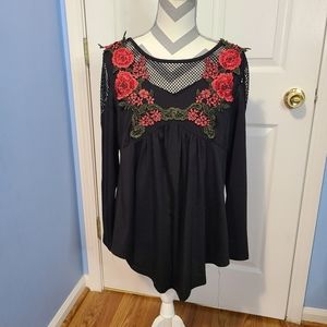 Rose Appliqué Long sleeve Top